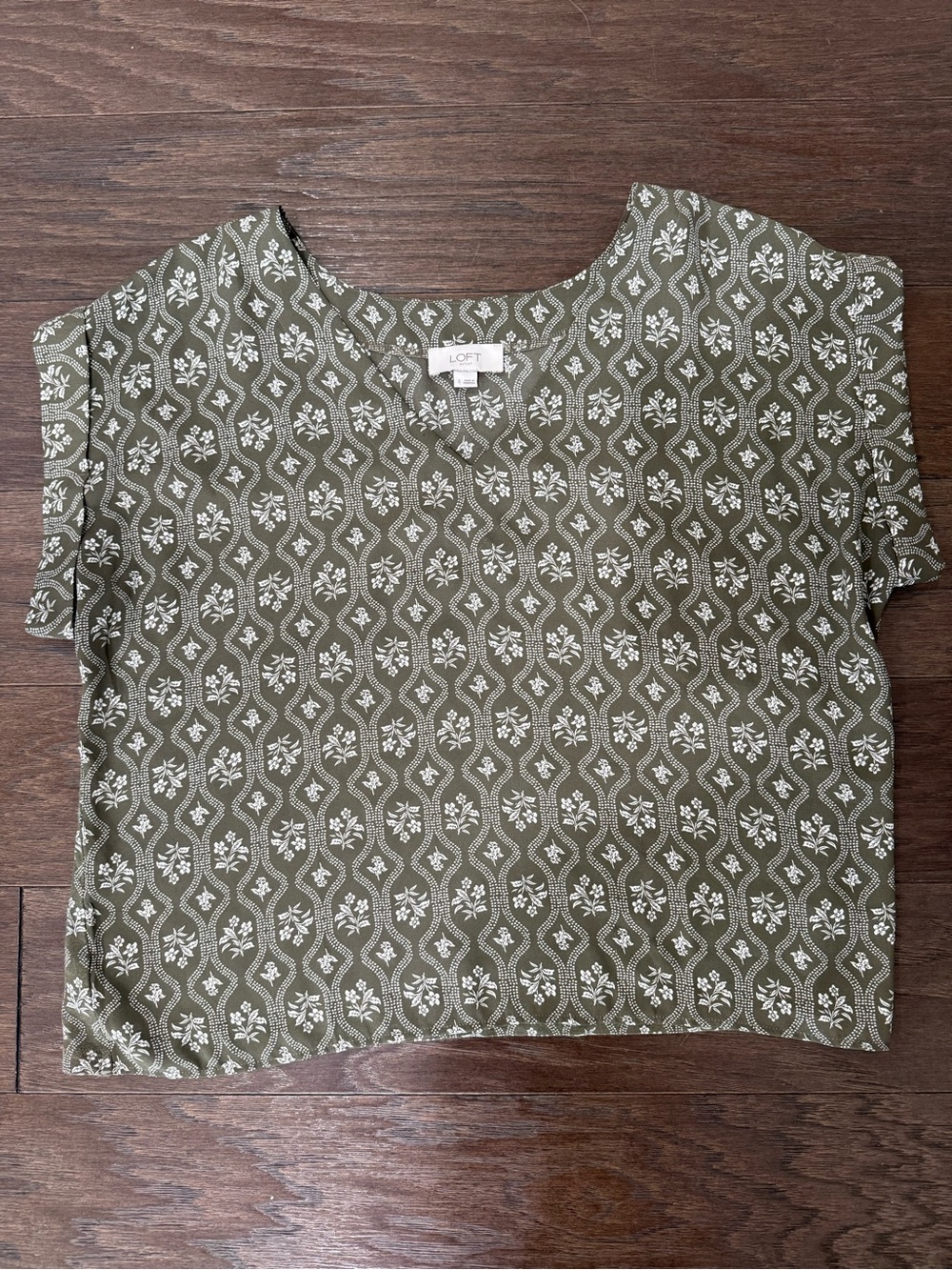 LOFT Outlet Olive Green Floral Mixed Media Cap Sleeve Blouse - Size Small